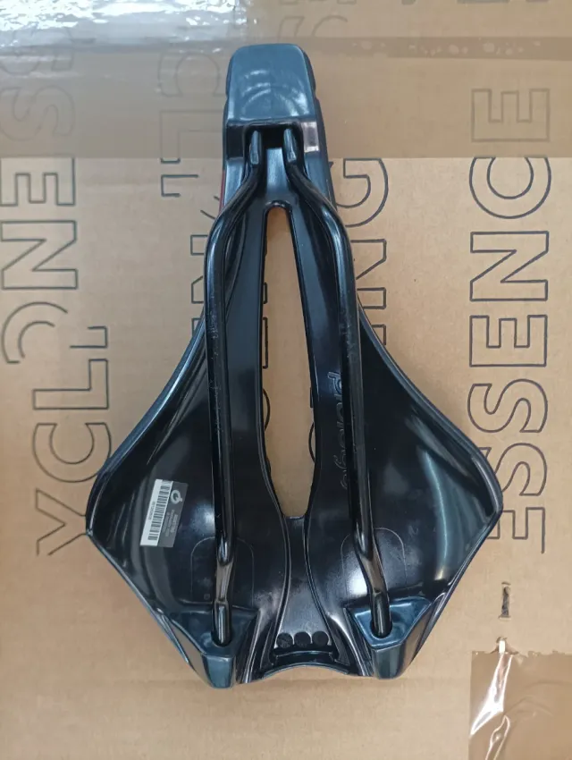 Sillín Prologo Dimension AGX PAS Negro