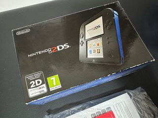 Caja Nintendo 2DS