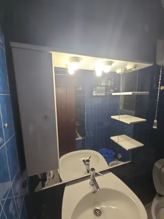 Espejo de baño con armario