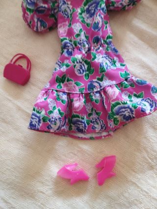 Conjunto Barbie Fashionista 2020 zapatos y bolso