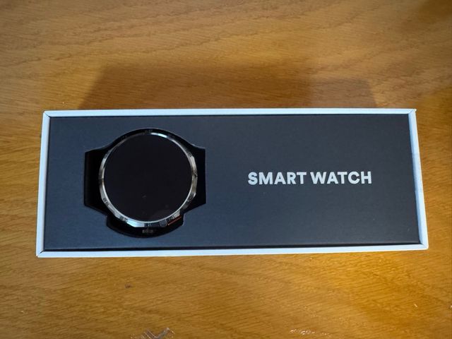 Smartwatch Sport Negro y Plateado