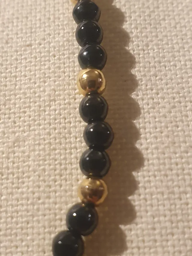 Conjunto Collar y Pulsera Perlas Negras y Doradas