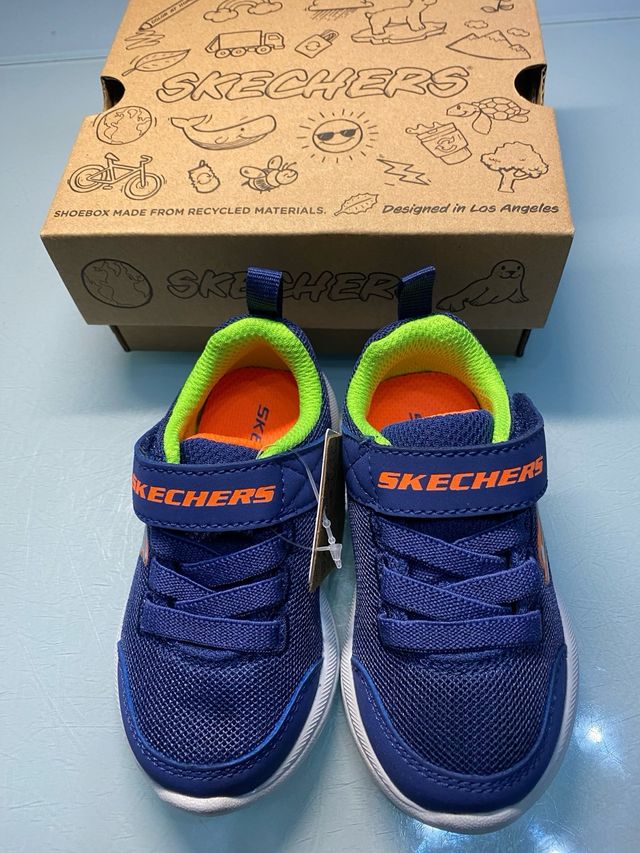 Zapatillas Skechers niño talla 21
