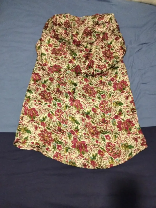 Vestido floral talla L