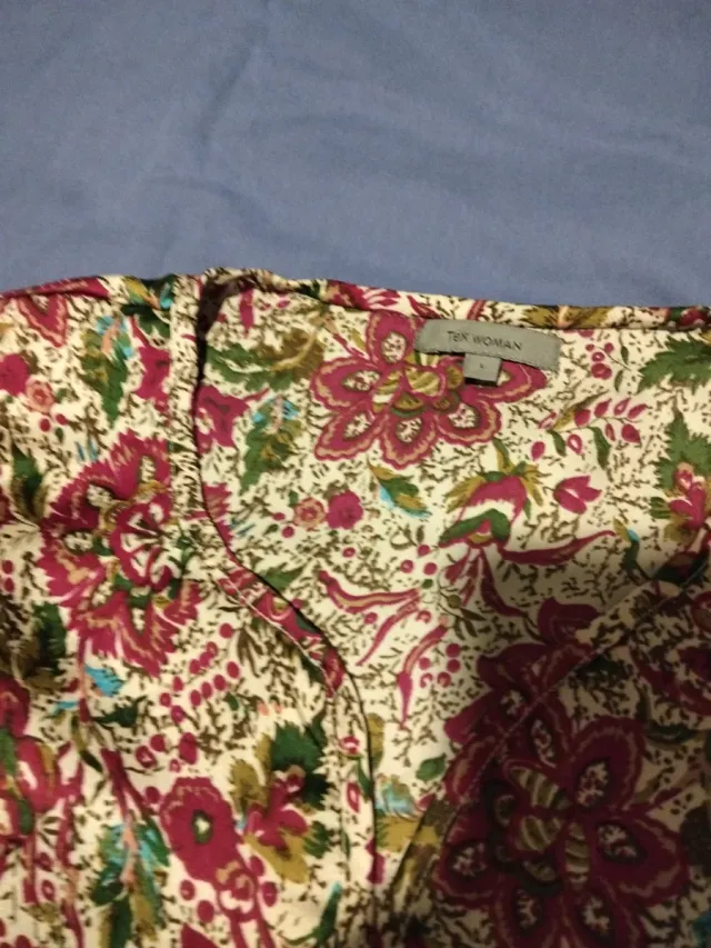 Vestido floral talla L