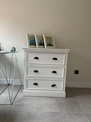 Comodino Maison du Monde in legno sbiancato