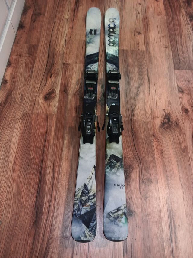 Esquís 158 Freestyle  Armada Victa 83 niño junior