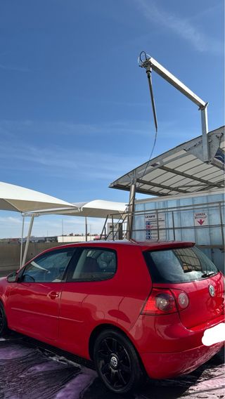 Volkswagen Golf 5, 2004