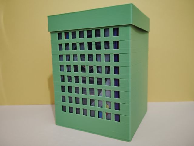 Caja para cartas UNO enfundadas