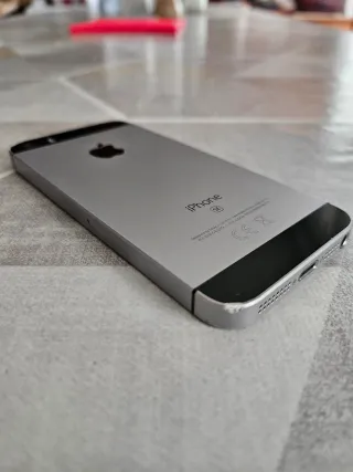 iPhone SE 64GB Space Grey (2016) ricondizionato