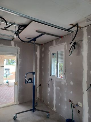 ELEVADOR PLADUR / PLACA YESO : ALQUILER 642552135