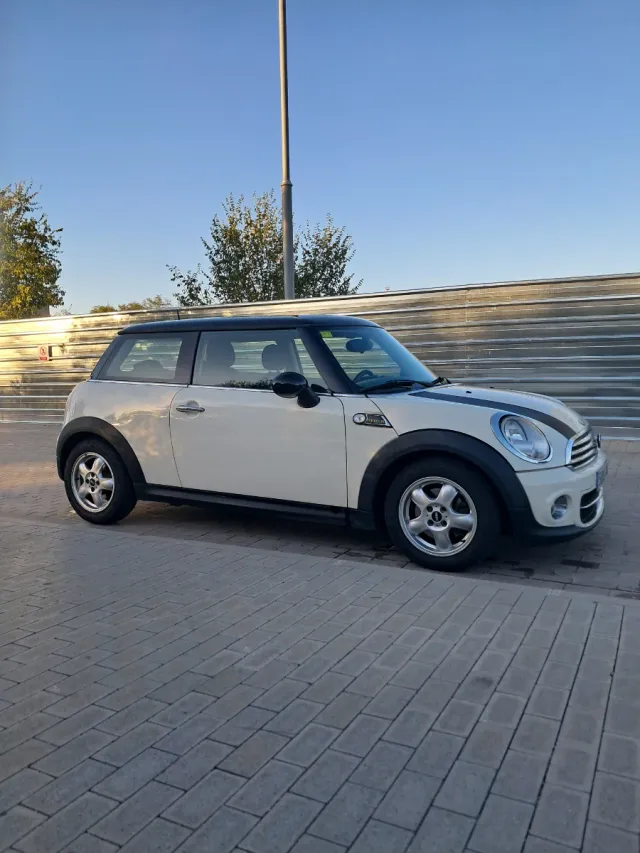 MINI Cooper D 2013
