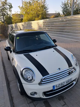 MINI Cooper D 2013