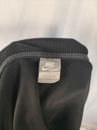 Chaqueta Retro Nike Negra y Blanca Talla M