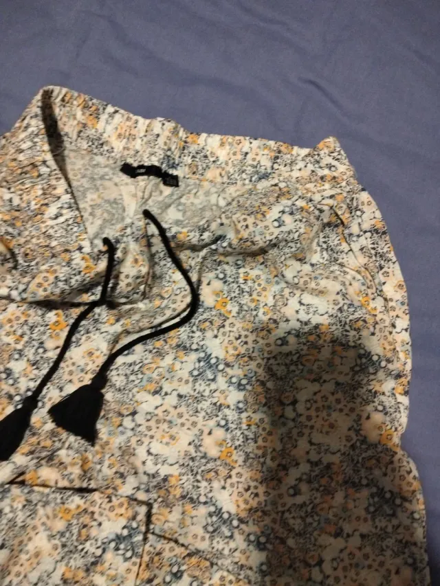 Pantalón estampado floral talla L