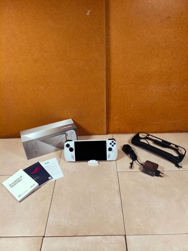 Asus Rog Ally Z1 Console - 512GB