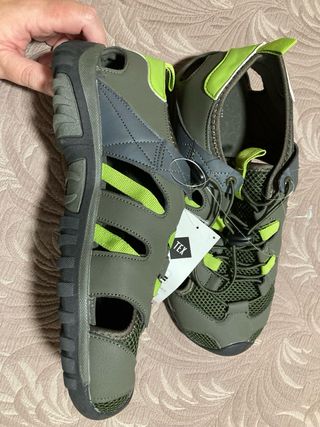 Sandalias trekking nuevas Talla 40