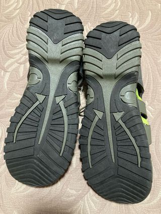 Sandalias trekking nuevas Talla 40