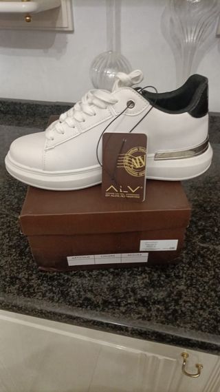 Scarpe Alviero Martini 41 Beige/Bianco