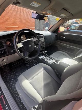 Dodge Charger 2006. PERFECTO. 1 año de garantia