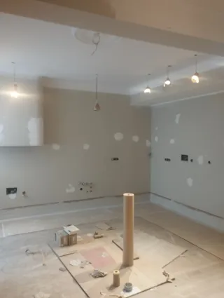 Quitar gotele y papel y pintar