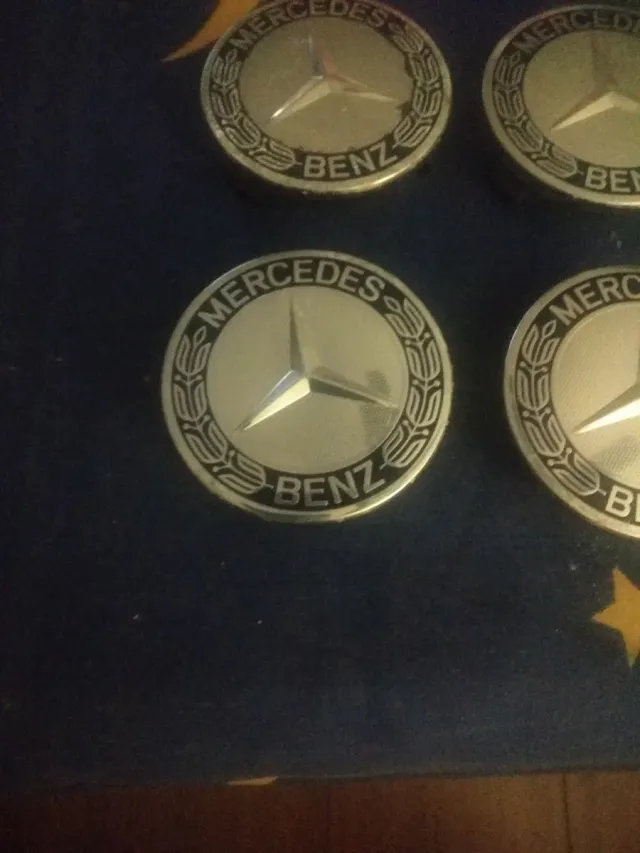 Tapabujes mercedes