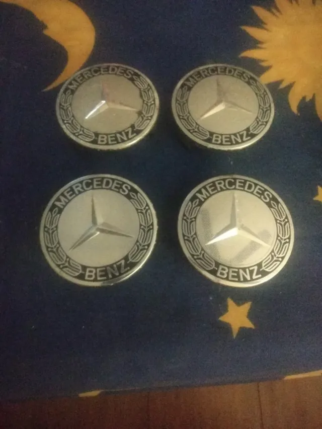 Tapabujes mercedes