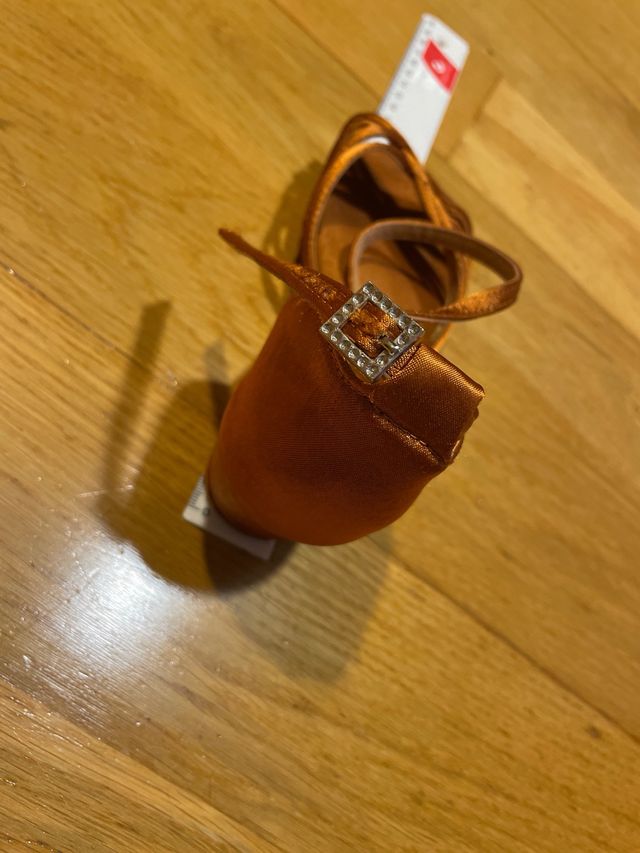 Zapatos de baile salón latino niña raso. talla 29