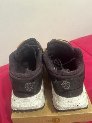 Zapatillas Nike Negras y Grises