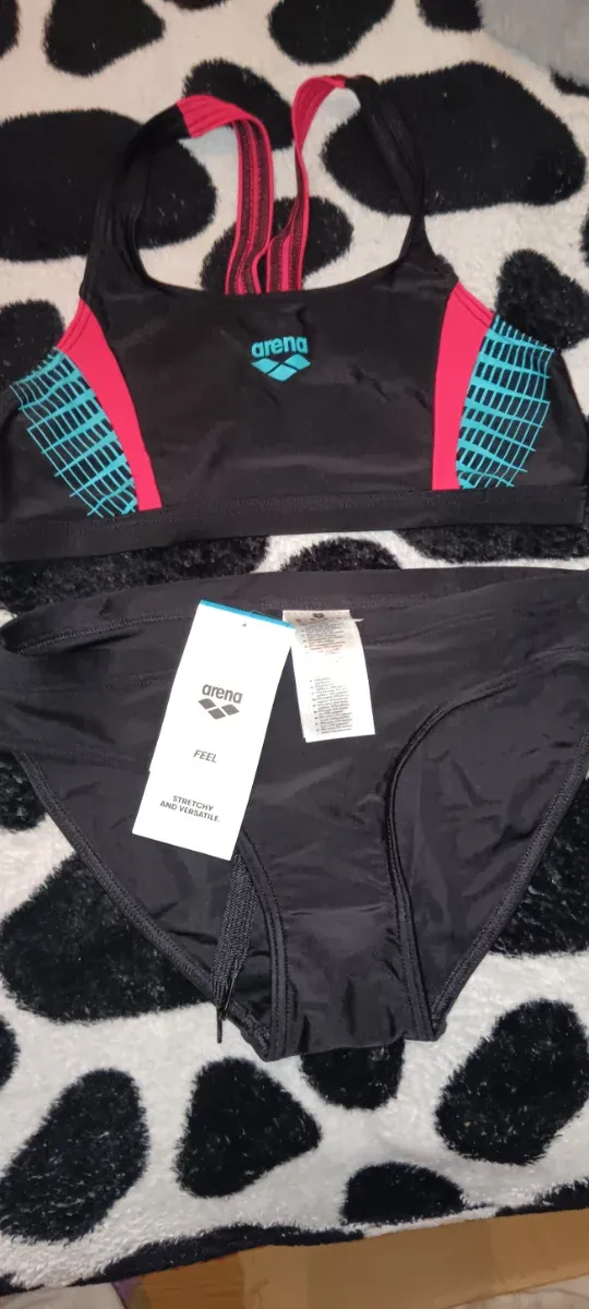 Bikini Arena Negro y Rosa Talla 36