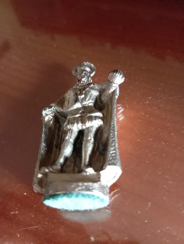 Miniatura San Fernando Metal