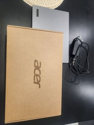Portátil Acer TravelMate P2 16