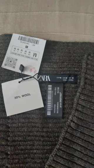 Bufanda de punto gris