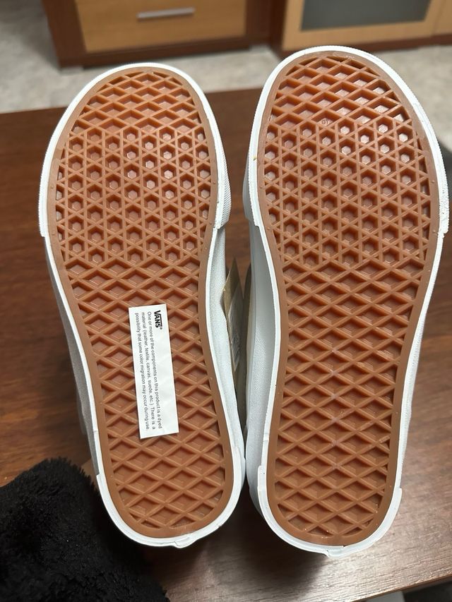 Vans Knu Skool Beige/Blanco