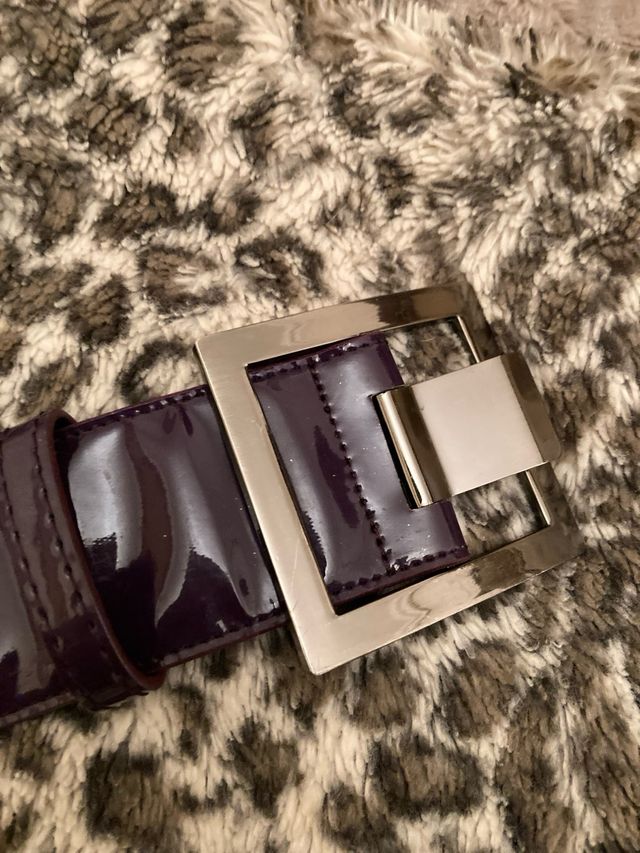 Cinturón Charol Zara Morado Hebilla Plateada T80