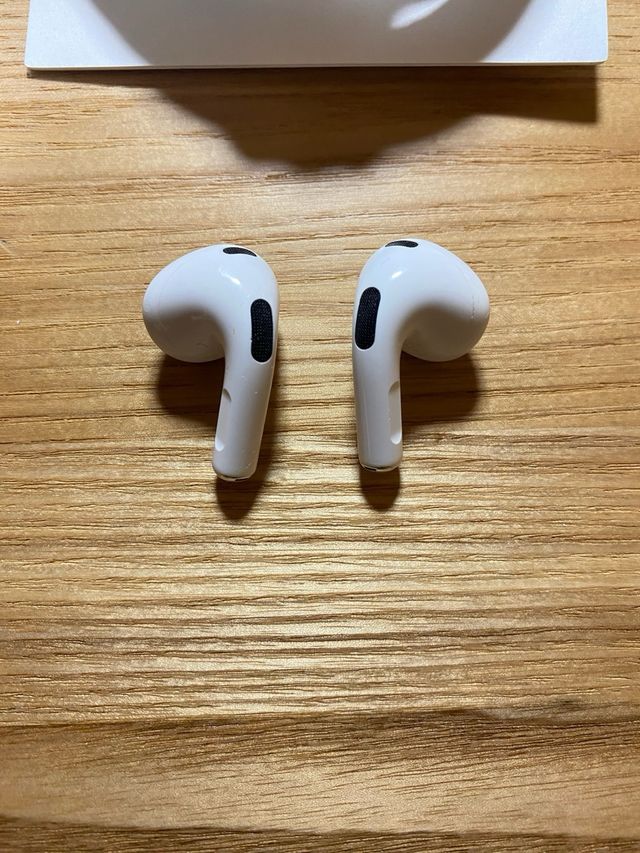 Airpods 3ª Gen Apple Blancos