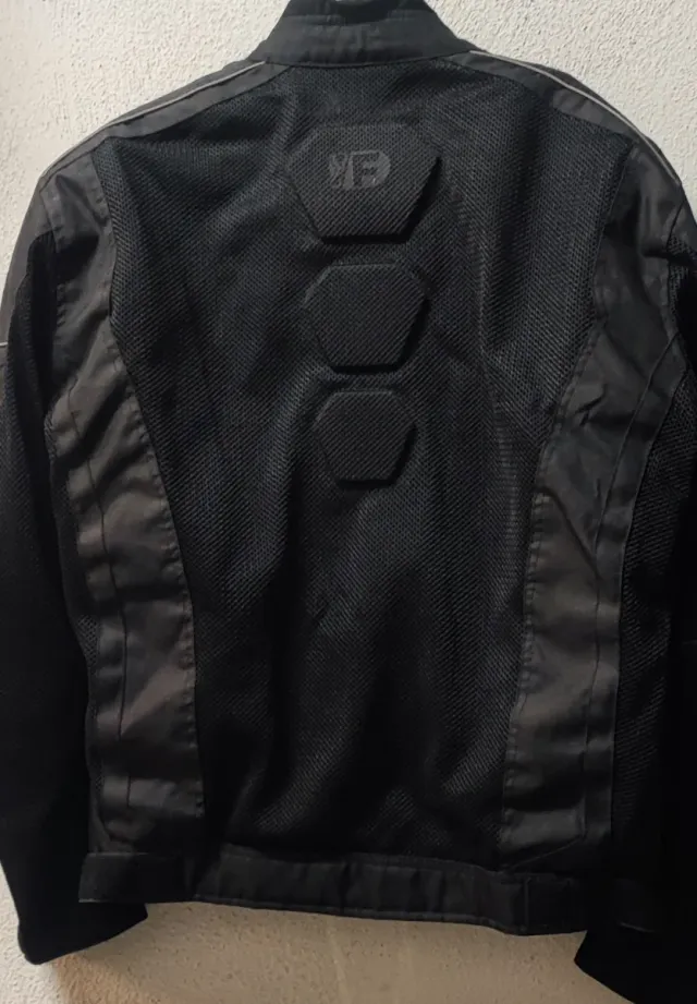 Chaqueta y pantalón moto Freeday