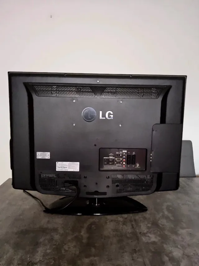TV LG LCD 32 Negra