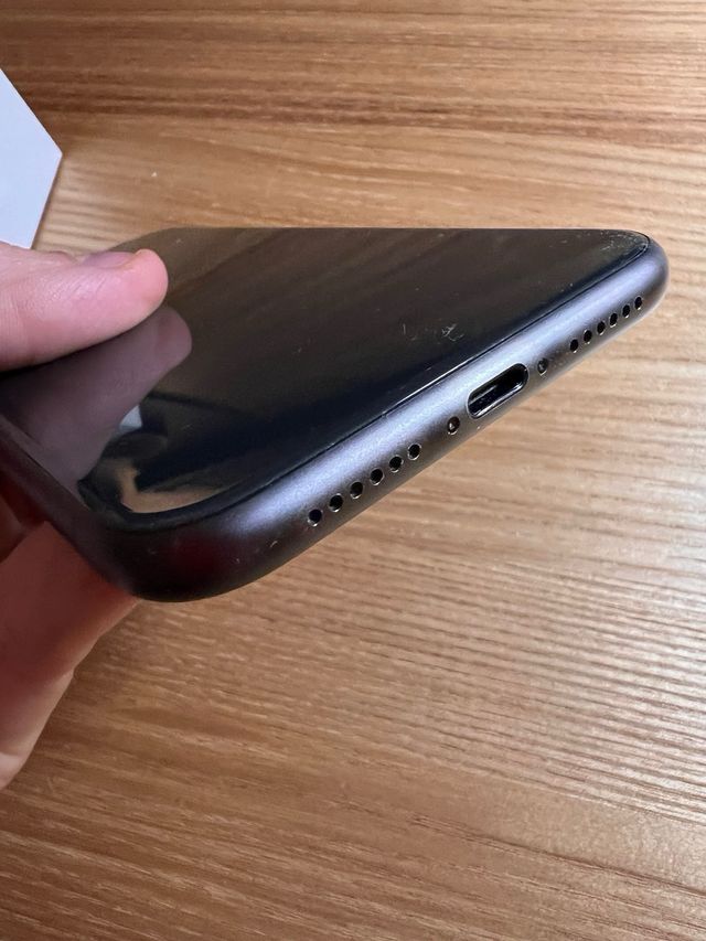 iPhone 11 64GB Nero