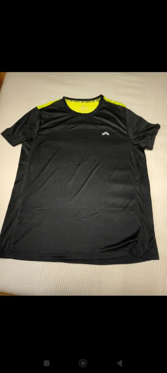 Camiseta deportiva técnica hombre
