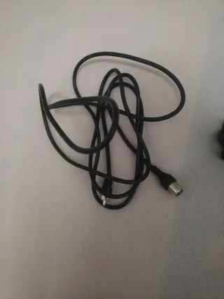 Videoconsola Atari XEGS con mando y juego