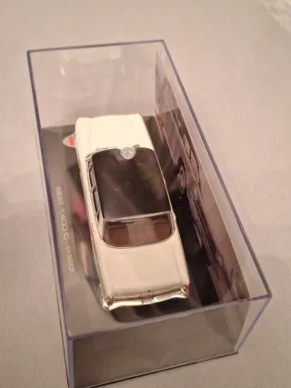 Maqueta Seat 1400 C (1960)