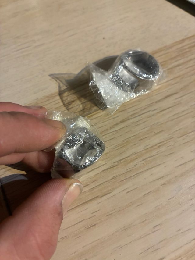 Lote 2 Anillos Abrechapas Metálicos. diámetro 22mm