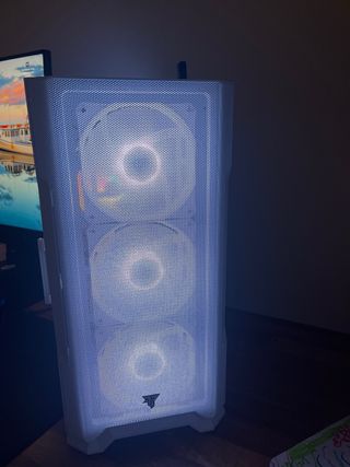 PC Gaming | RX 7800 XT | i5-12400F | 32GB RAM