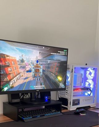 PC Gaming | RX 7800 XT | i5-12400F | 32GB RAM