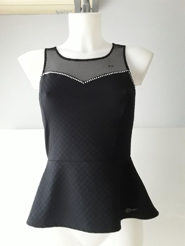 Top Peplum Guess Negro Talla S