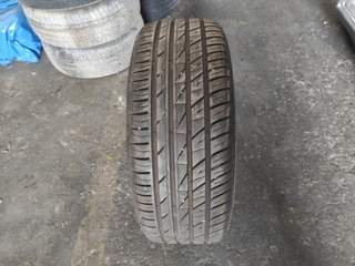 neumático Boto 225/55R17, año 2024.