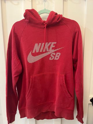Sudadera Nike SB Roja. Nike original.