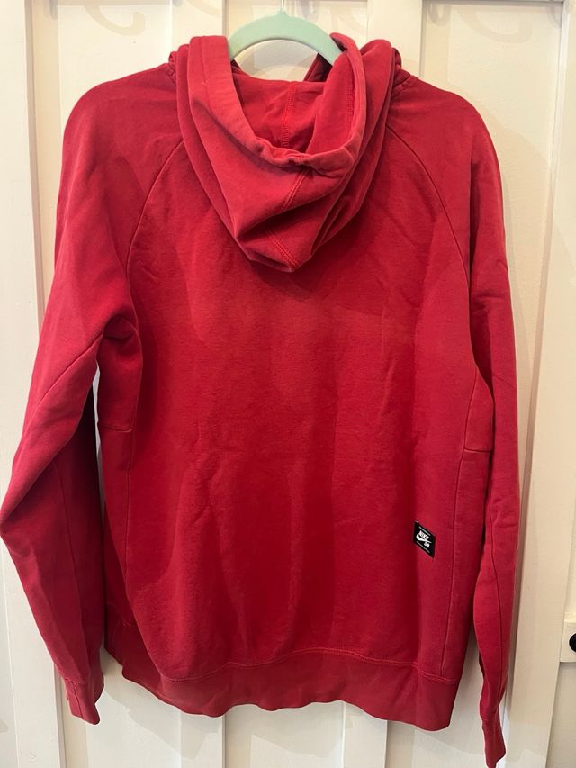 Sudadera Nike SB Roja. Nike original.