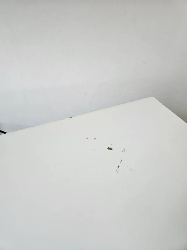 Banco di stoccaggio IKEA Mackapar con porte scorrevoli